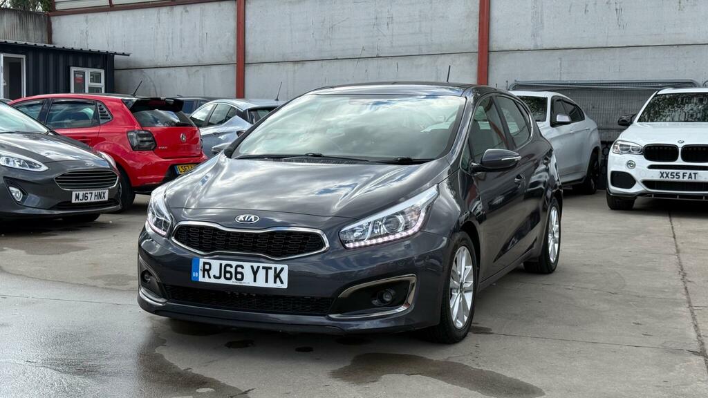 Kia Ceed 2 Silver #3