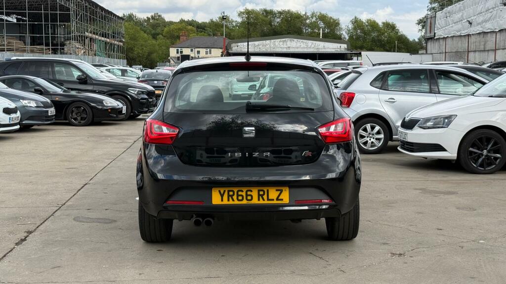 Seat Ibiza Fr Black #4