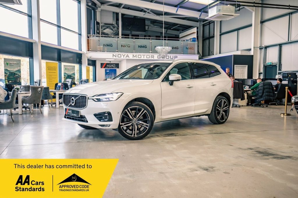 Volvo XC60 2L R-design Pro White