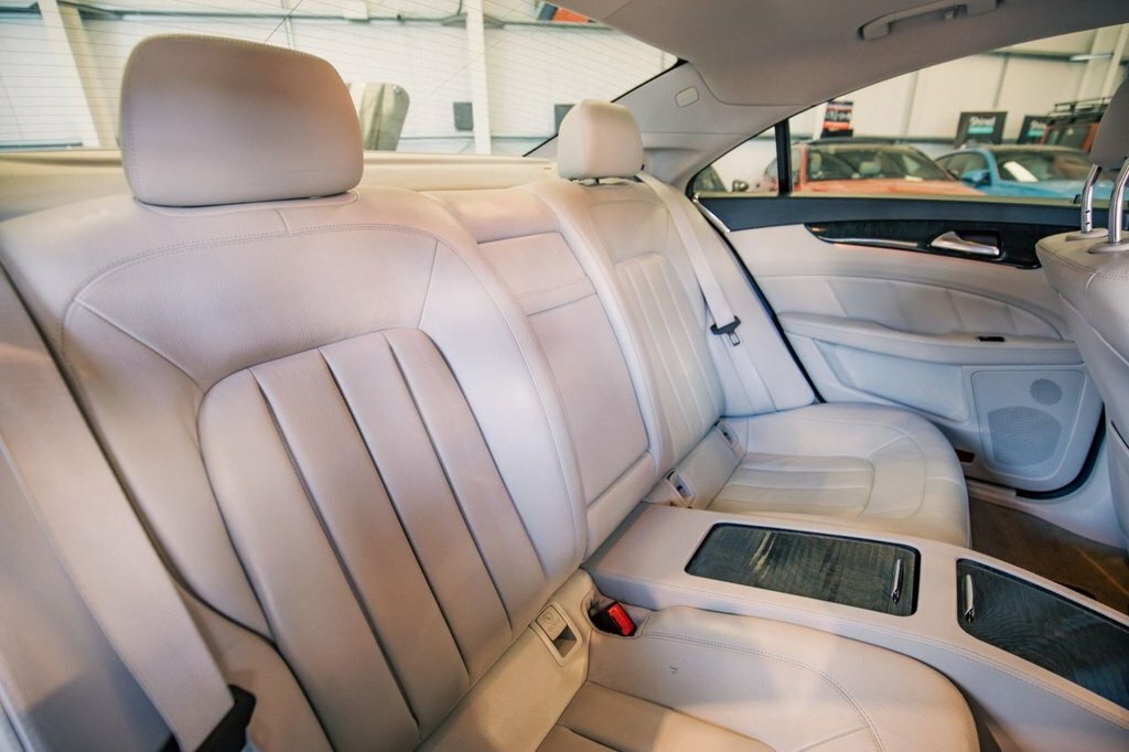 Mercedes-Benz CLS Cls350 Bluetec Amg Line Premium Plus Silver #6