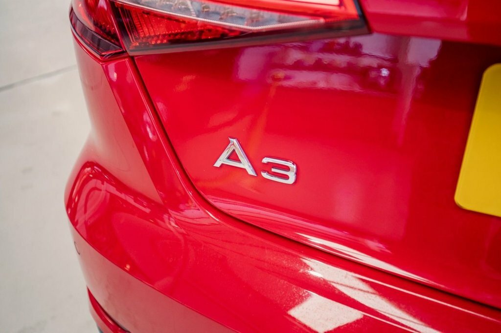 Audi A3 2L S Line Red #4