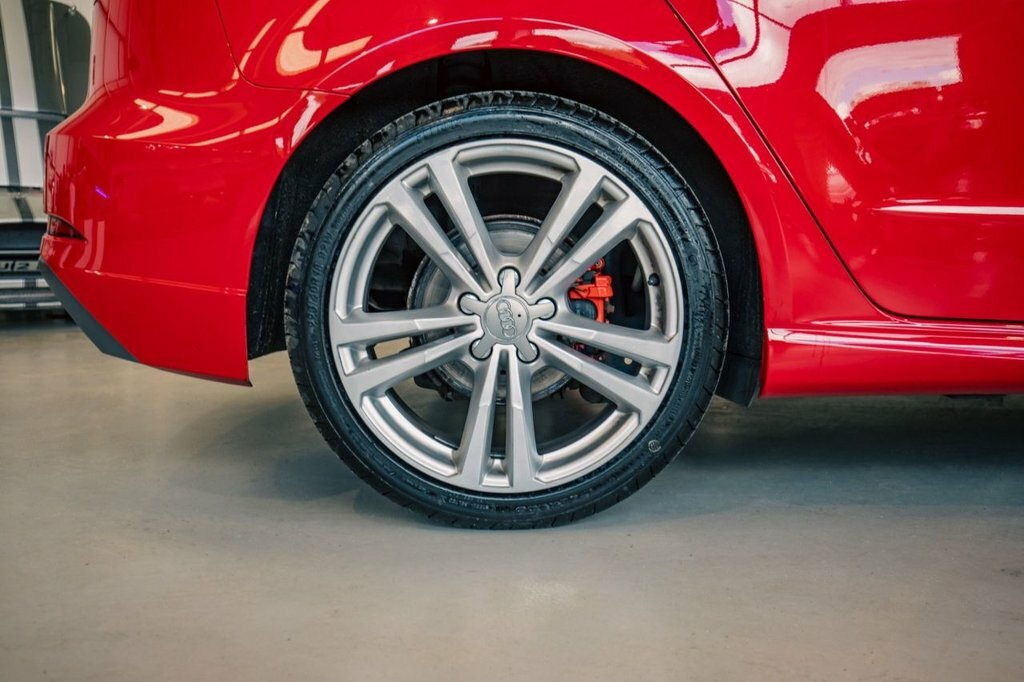 Audi A3 2L S Line Red #6