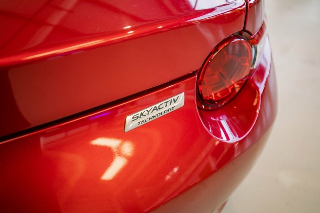 Mazda MX-5 2L Se-l Nav Red #5