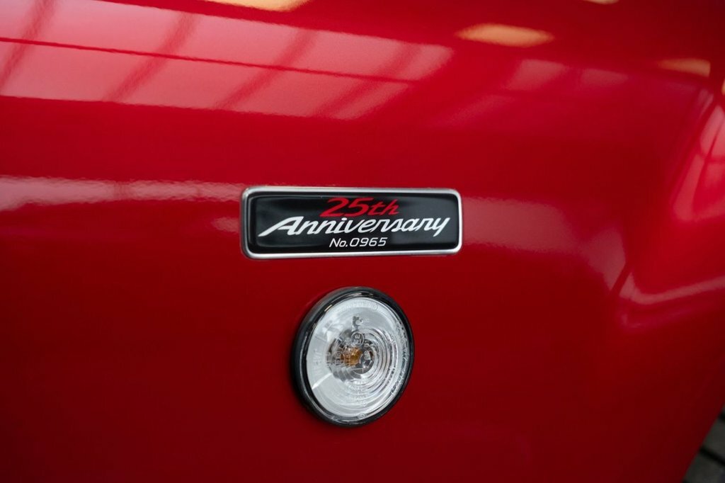 Mazda MX-5 2L 25Th Anniversary Red
