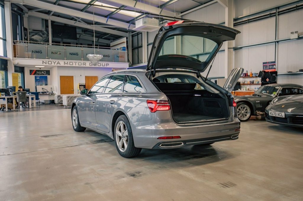 Audi A6 Avant Black Edition Grey #25