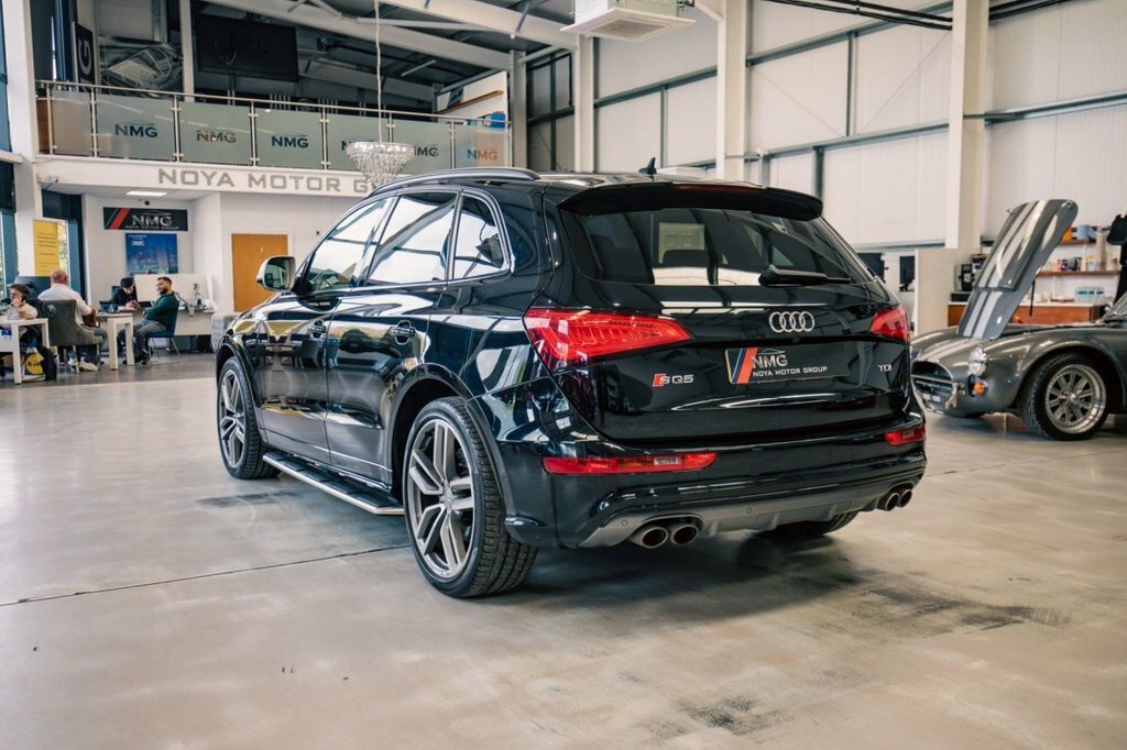 Audi SQ5 Bitdi V6 Suv Black #26