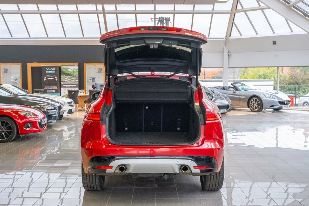 Jaguar F-Pace 2.0 D180 R-sport Awd Euro 6 Ss White #12