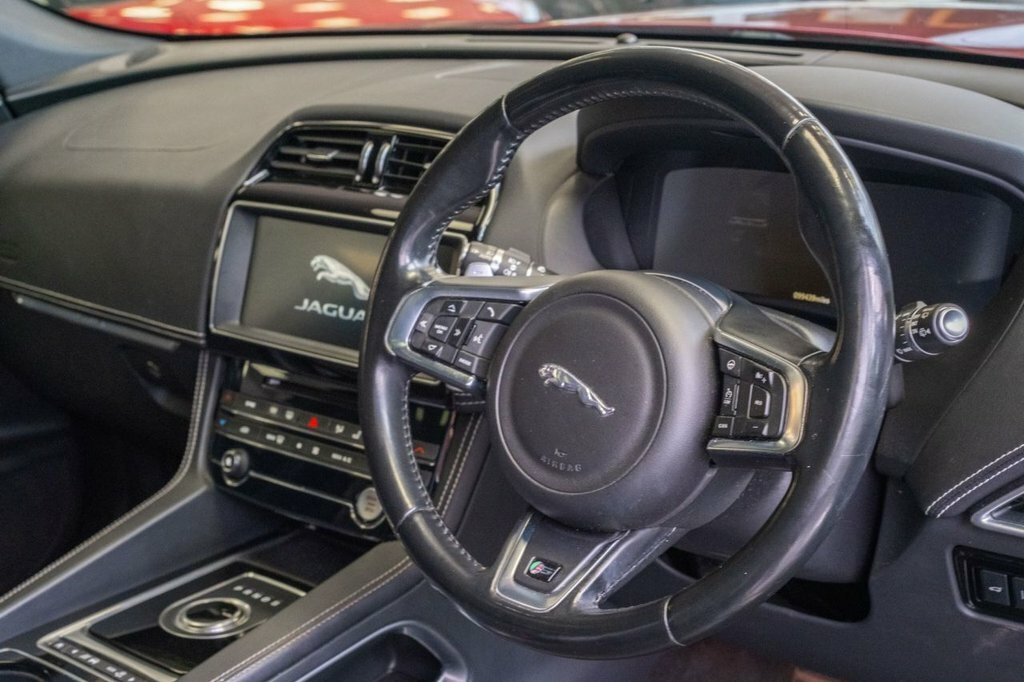 Jaguar F-Pace 2.0 D180 R-sport Awd Euro 6 Ss White #29