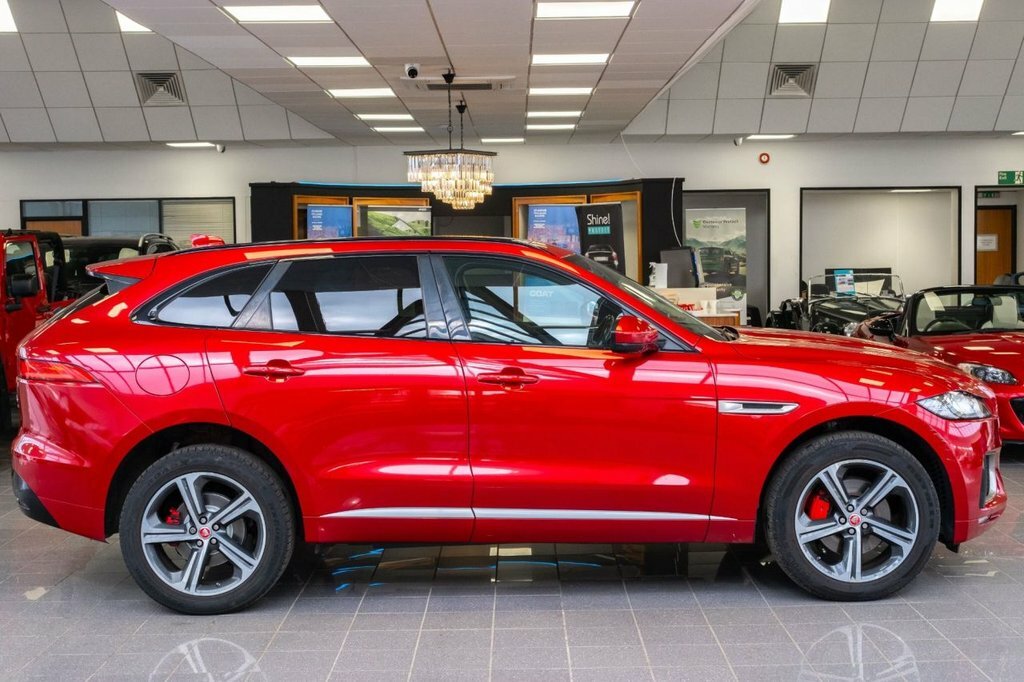 Jaguar F-Pace 2.0 D180 R-sport Awd Euro 6 Ss White #7