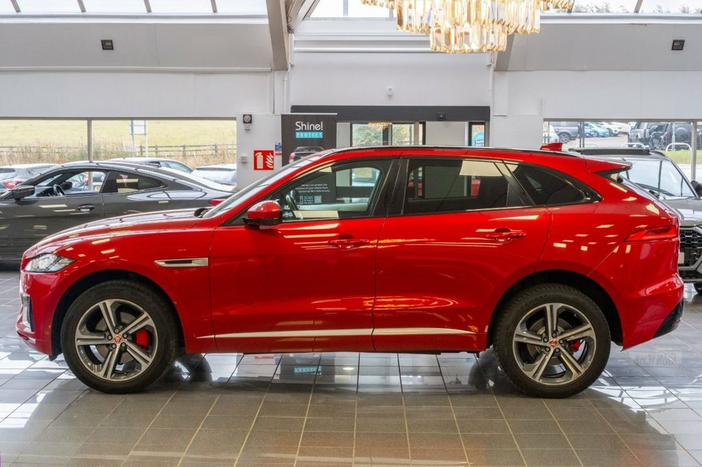 Jaguar F-Pace 2.0 D180 R-sport Awd Euro 6 Ss White #14