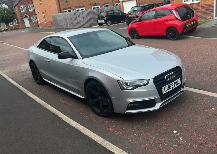 Audi A5 2L Black Edition Silver