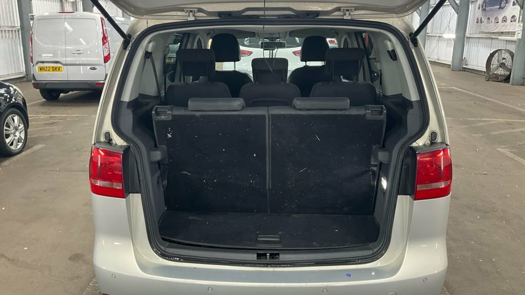 Volkswagen Touran 1.6 Tdi Se Mpv Dsg Euro 5 105 Ps AJ11FPY Silver #6