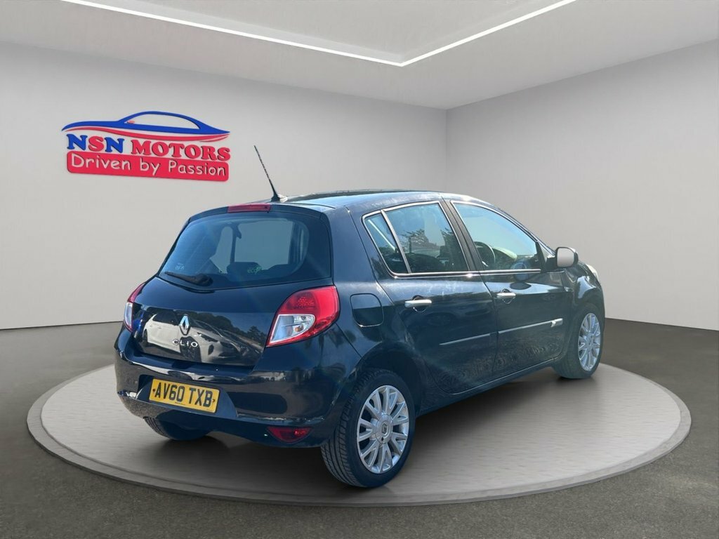 Renault Clio Initiale Tomtom Vvt Red #8