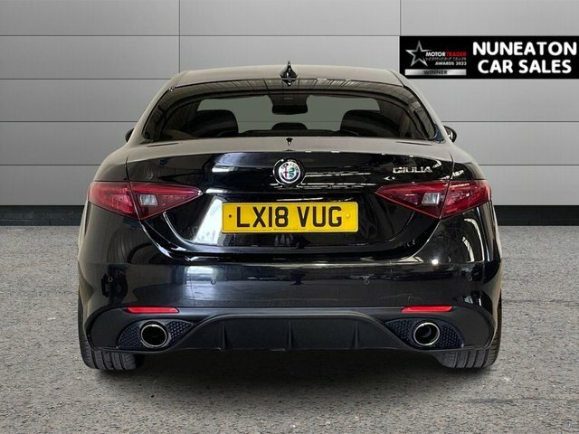 Alfa Romeo Giulia 2.2 Td Speciale Saloon Euro 6 Ss Black #4