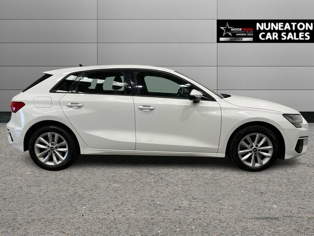 Audi A3 1.0 Tfsi 30 Technik Sportback Eu White #2