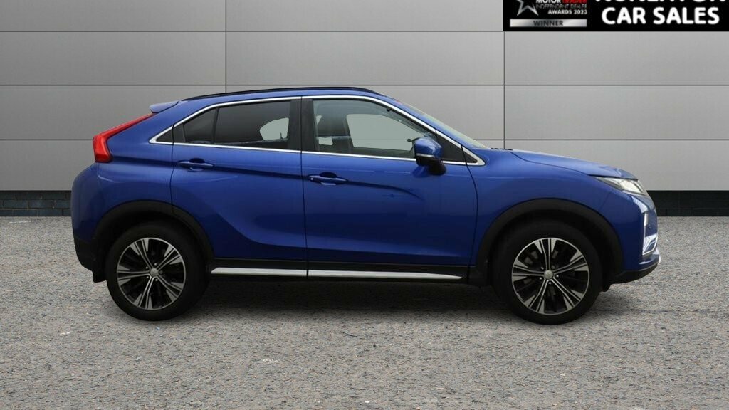 Mitsubishi Eclipse Cross 1.5 Dynamic Red #15