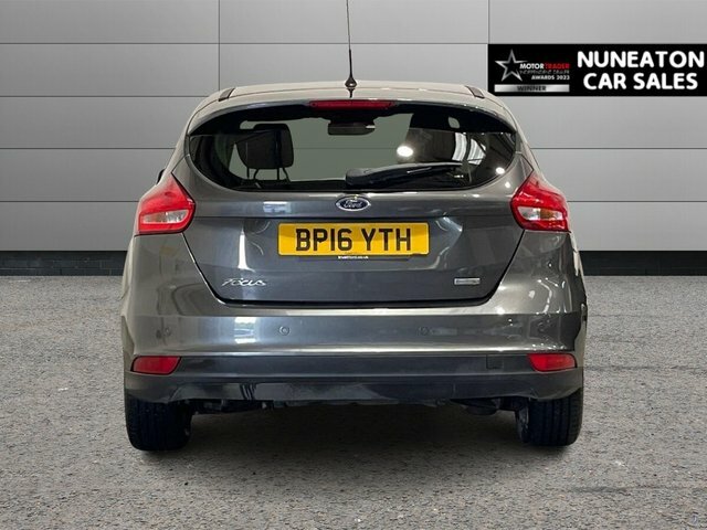 Ford Focus 1.0T Ecoboost Titanium Hatchback BP16YTH Grey #4