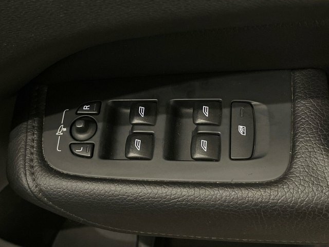 Volvo XC60 T5 Momentum Awd Grey #16