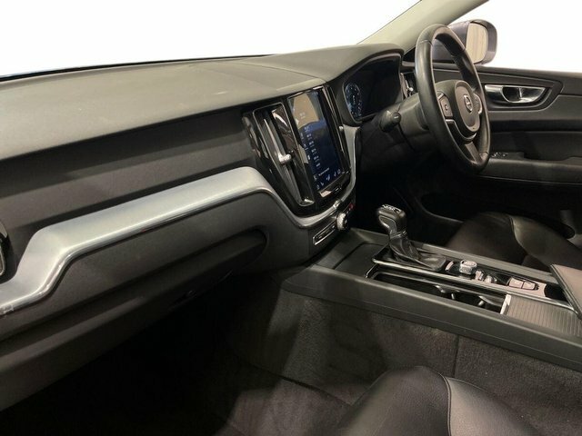 Volvo XC60 T5 Momentum Awd Grey #13