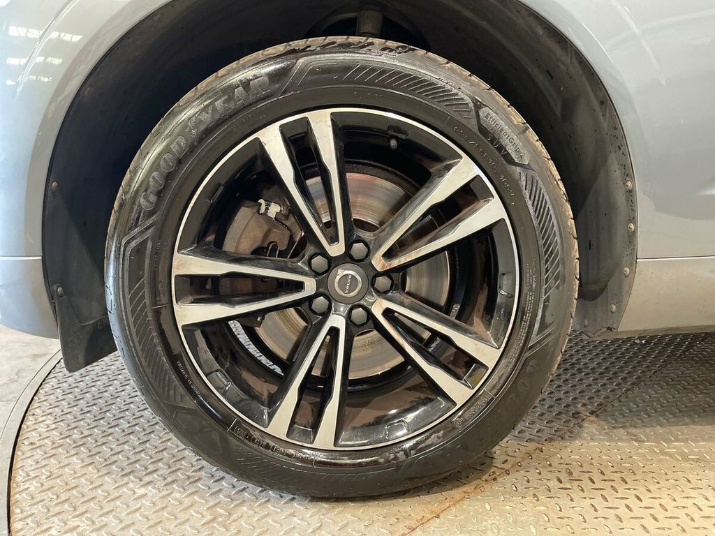Volvo XC60 T5 Momentum Awd Grey #57