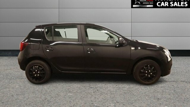 Dacia Sandero 0.9 Tce Comfort Hatchback Euro 6 LV68PXA Black #2