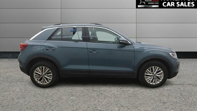 Volkswagen T-Roc 1.5 Tsi Life Suv Dsg Euro 6 Ss 150 Blue #2