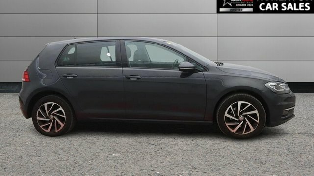 Volkswagen Golf 1.6 Tdi Match Edition Hatchback PJ69EEO Grey #2