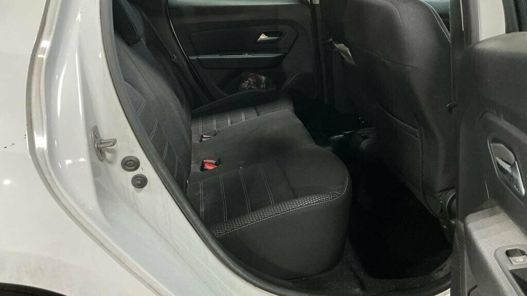 Dacia Duster Tce Essential White #23