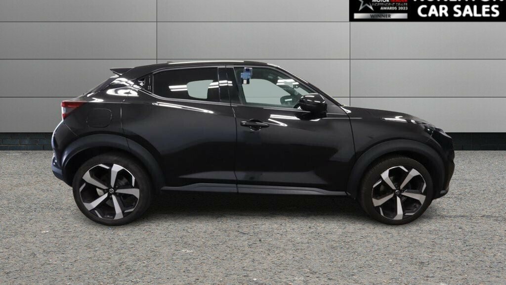Nissan Juke Tekna Grey #15