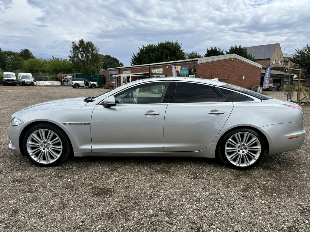 Jaguar XJ 3.0 D V6 Portfolio 2014 Silver #4