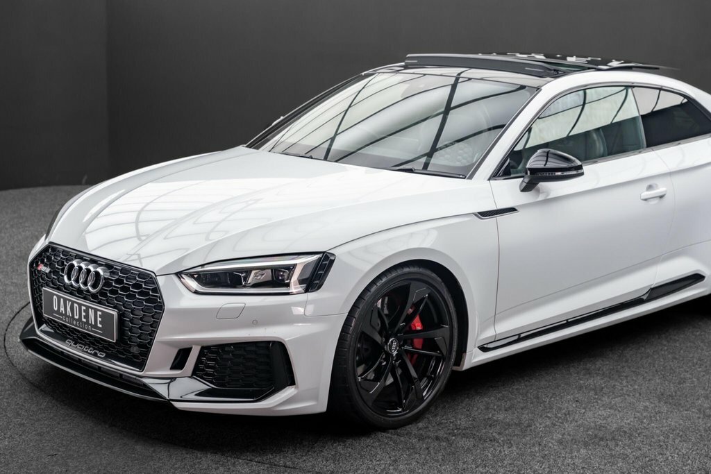 Audi RS5 Red #11