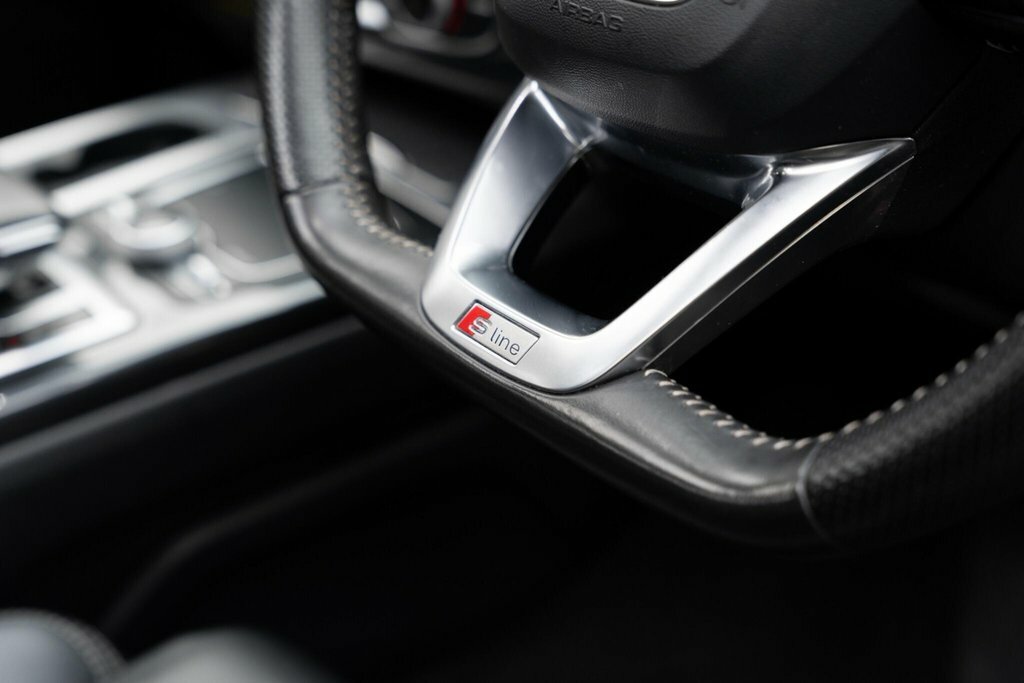 Audi Q7 Automatic Grey #32
