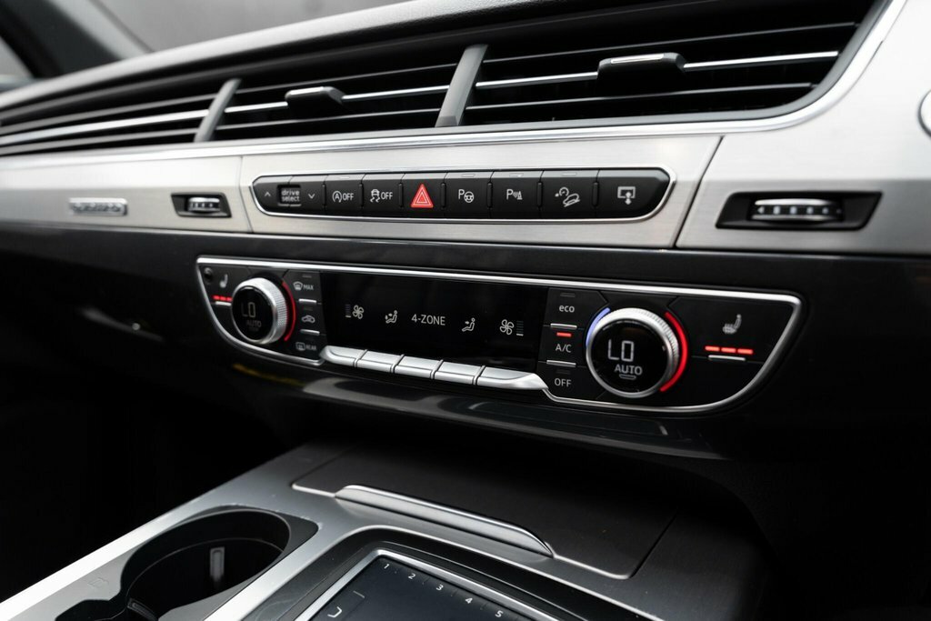 Audi Q7 Automatic Grey #46