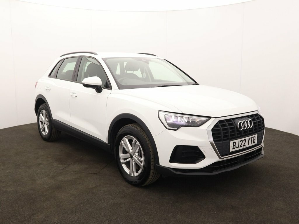 Audi Q3 1.4L Technik White
