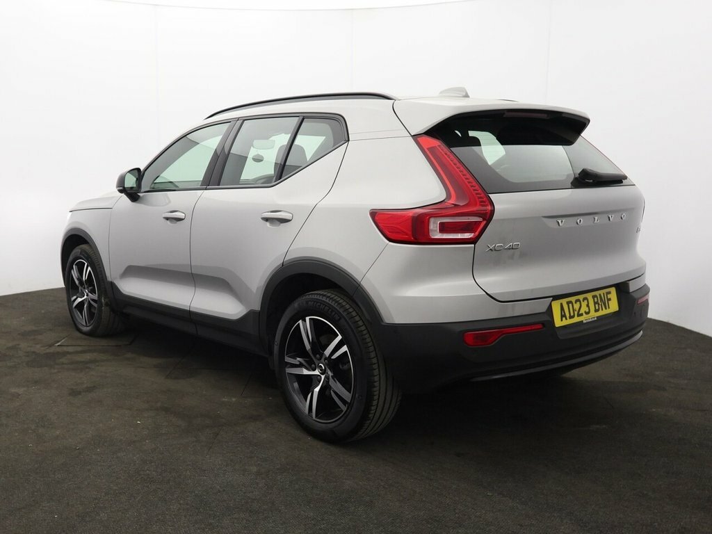 Volvo XC40 2L Plus Dark AD23BNF Silver #5