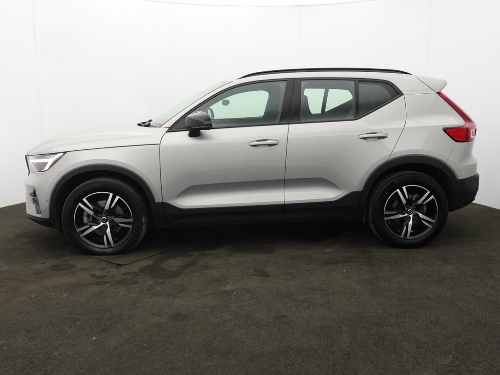 Volvo XC40 2L Plus Dark AD23BNF Silver #4