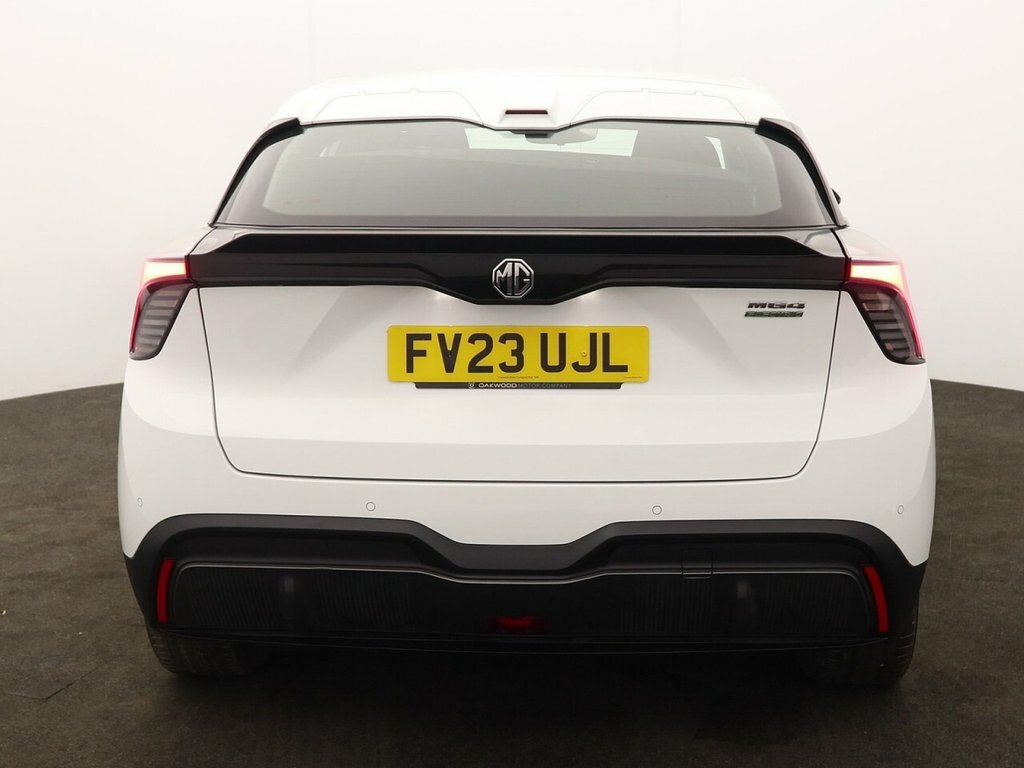 MG MG4 Hatchback FV23UJL White #6