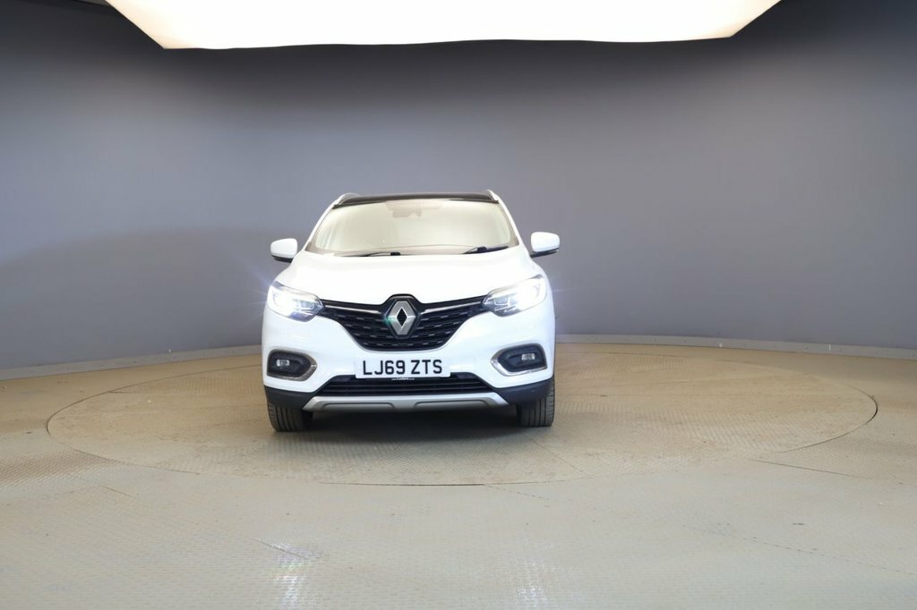 Renault Kadjar 1.3L S Edition White #2