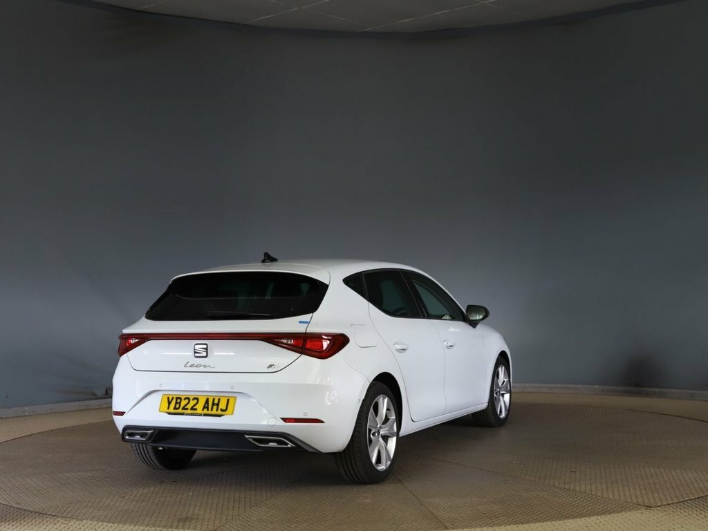 Seat Leon 1L Fr White #6