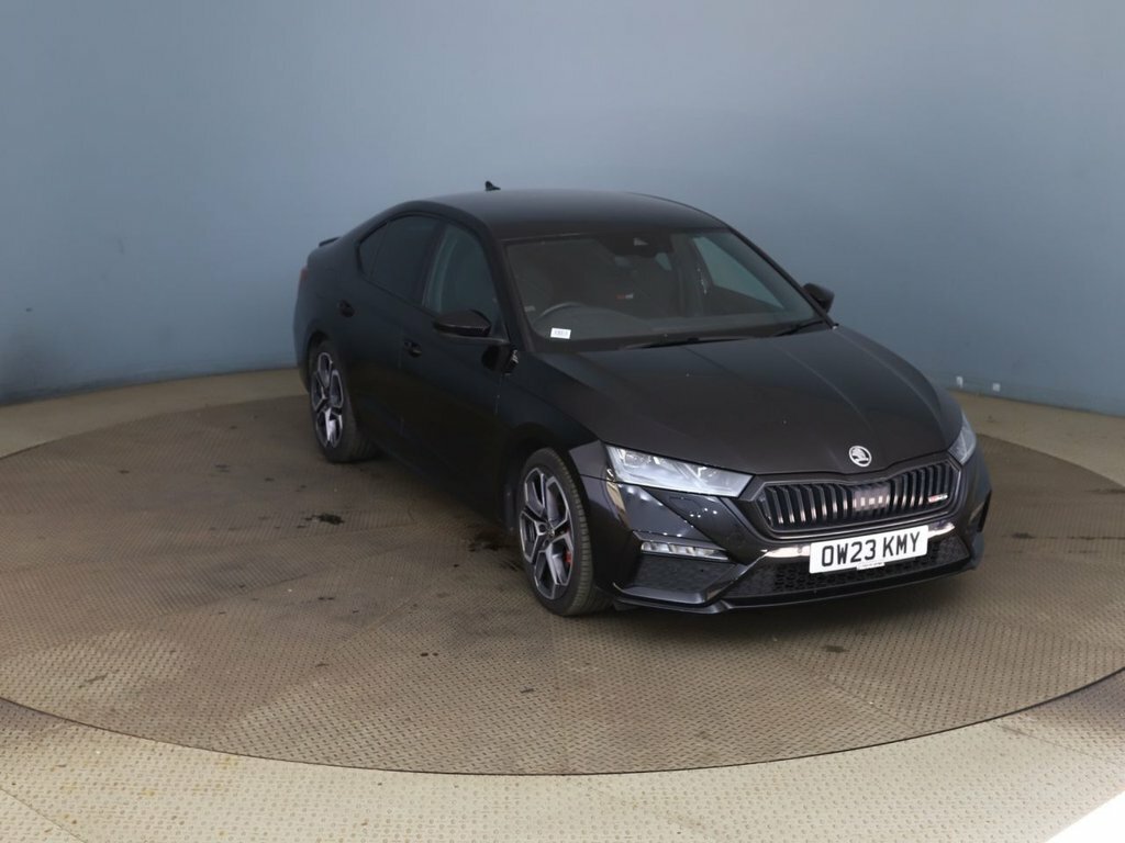 Skoda Octavia 2L Vrs Black #3