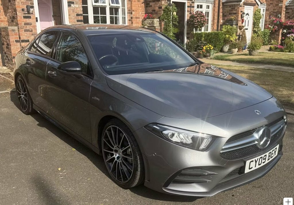 Mercedes-Benz A Class 2L Amg Edition Grey