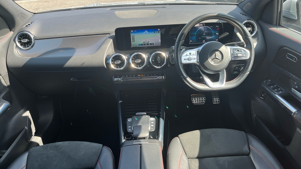 Mercedes-Benz GLA Class 1.3 Gla200 Amg Line Suv 7G-dct Euro 6 CV70UGA Silver #5
