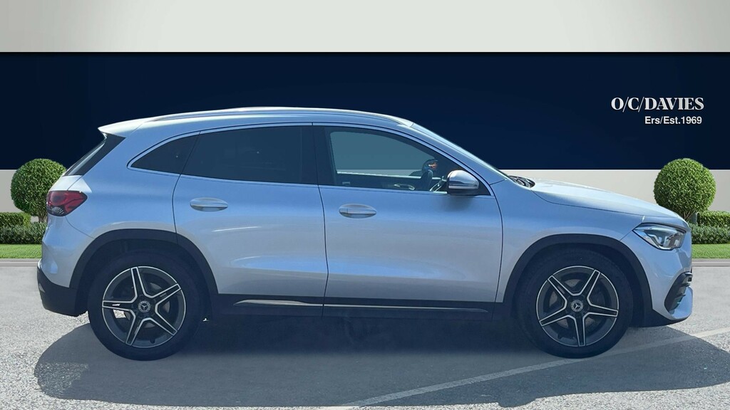 Mercedes-Benz GLA Class 1.3 Gla200 Amg Line Suv 7G-dct Euro 6 CV70UGA Silver #2
