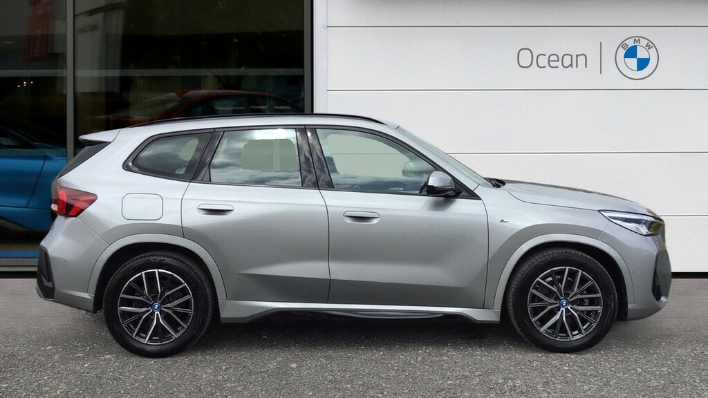 BMW iX1 Suv WL24BHN Silver #3
