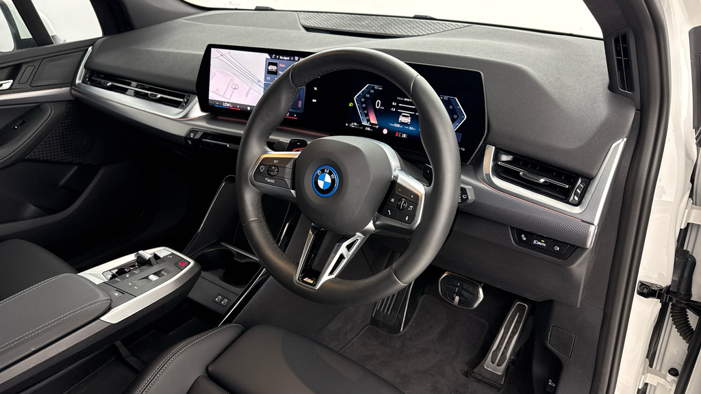 BMW 2 Series Hybrid YD75CGP White #6