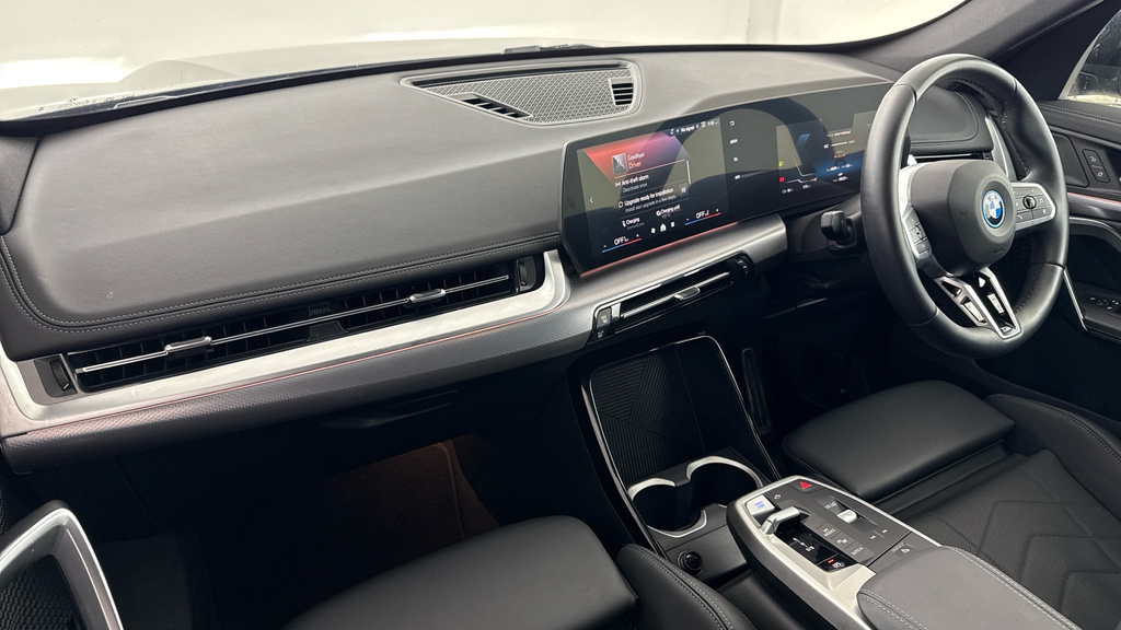 BMW iX1 Suv Silver #7