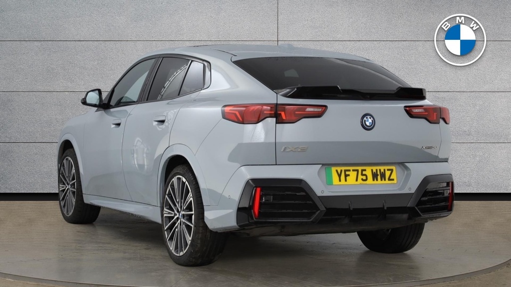 BMW iX2 Suv Blue #2