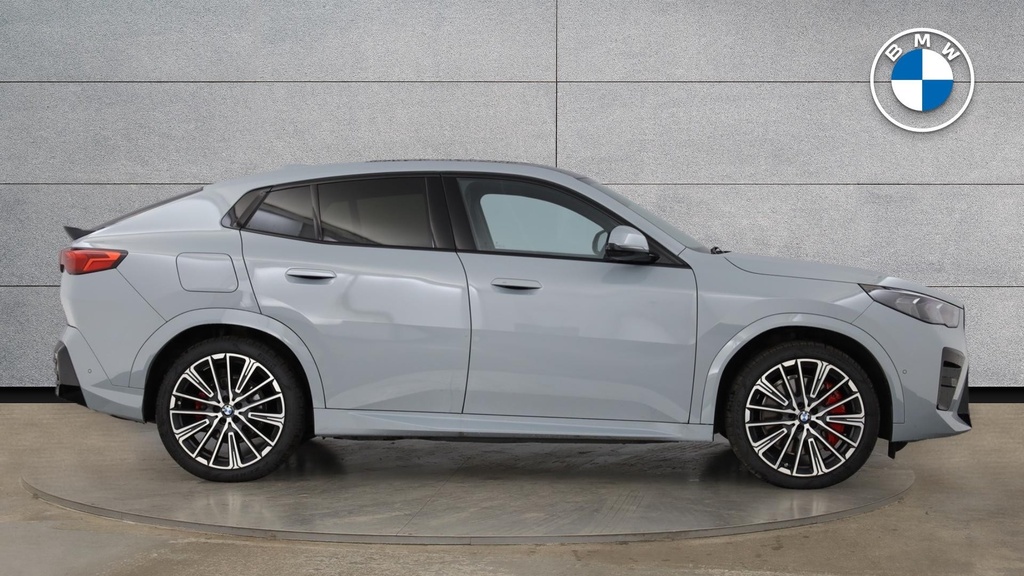 BMW iX2 Suv Blue #3