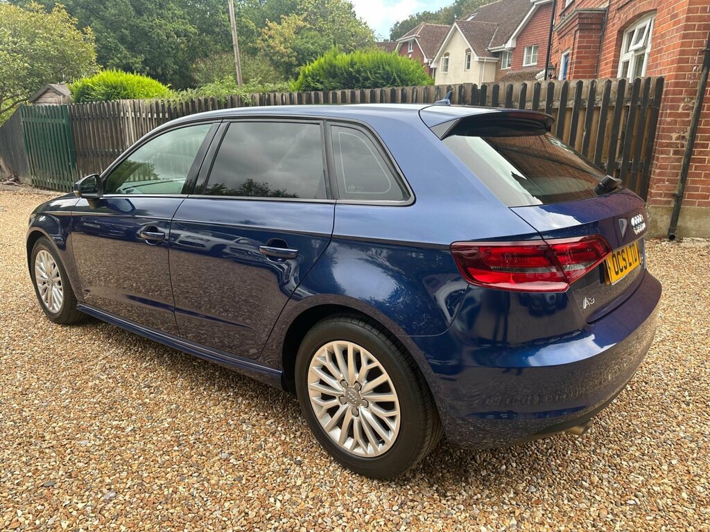 Audi A3 1.6 Tdi Ultra Se Technik Sportback Euro 6 Ss RJ65ZLU Blue #6