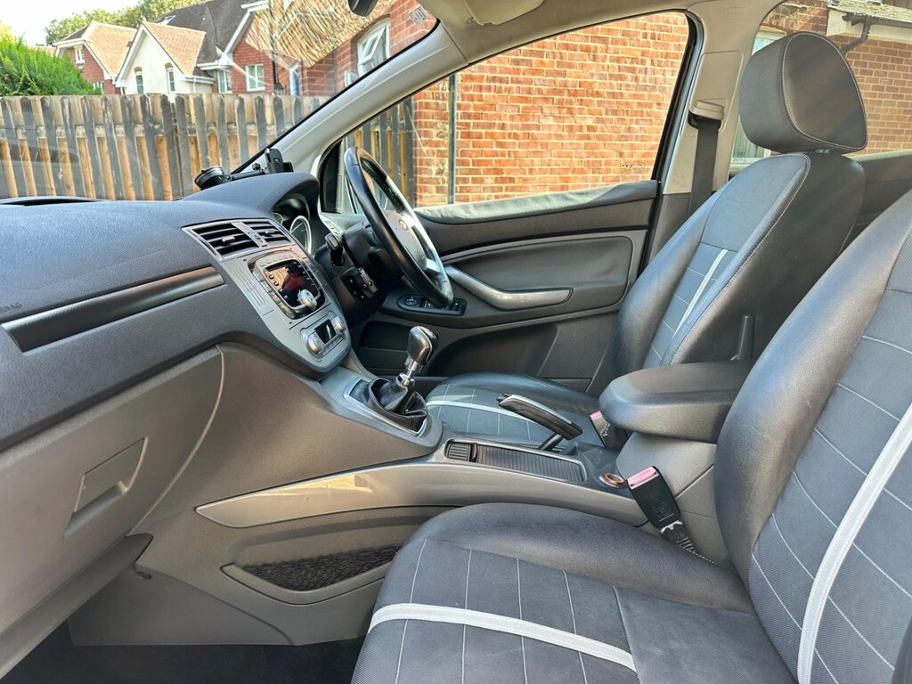 Ford Kuga Black #14